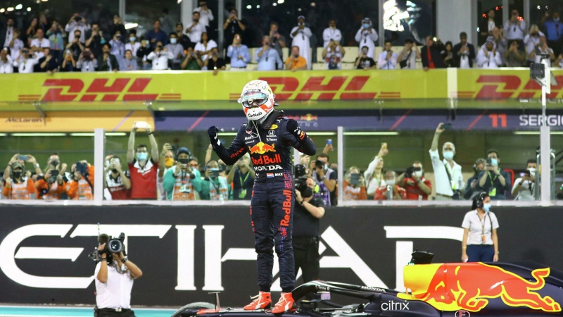 «Мерседес» подтвердил намерение обжаловать решение FIA по итогам гонки Гран-при Абу-Даби