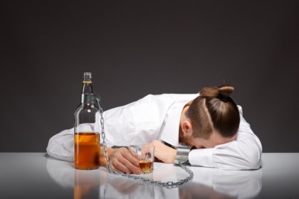 Алкоголизм: как правильно выходить из запоя
