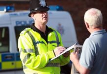 Водитель напился самбуки, дважды доказал трезвость и прокололся на наркотиках