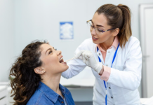 Жёлтый налёт на языке: повседневные причины и тревожные признаки